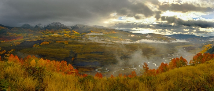 Breaking Light on the East River Valley