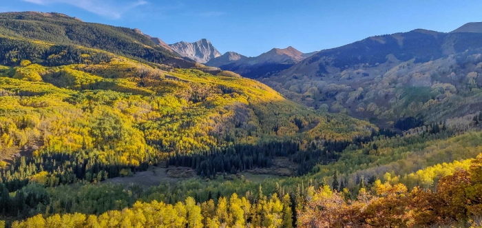 Capitol Creek Valley & Capitol Peak